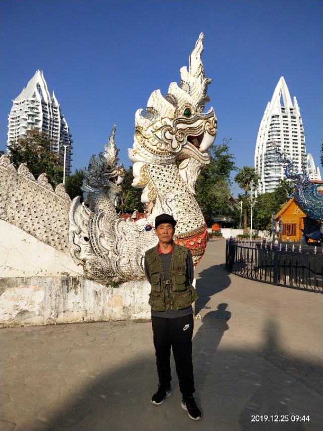 和老伴一起云南自驾游