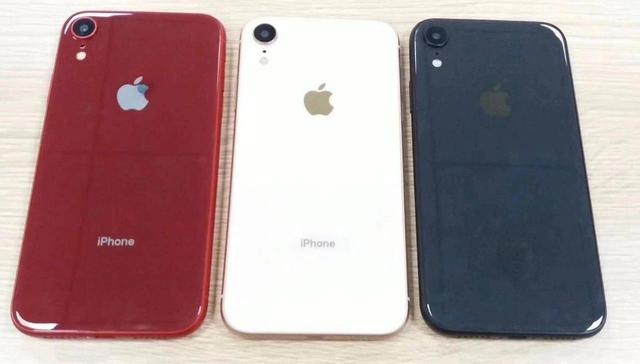 人人买得起的iPhone即将开售，网友：复刻6年前的造型算什么良心