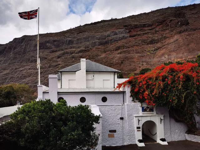 圣赫勒拿岛（英）