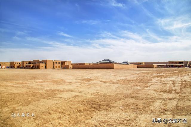 额济纳,不止有胡杨,还有尘封千年的落寞与辉煌