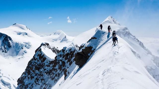 冬日私藏的全球十大滑雪秘境，滿足你對冰雪天的最美幻想