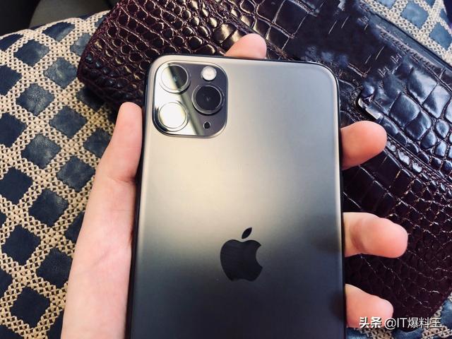 三星不敌败北！iPhone11助力苹果重回第一：低价iPhone受欢迎