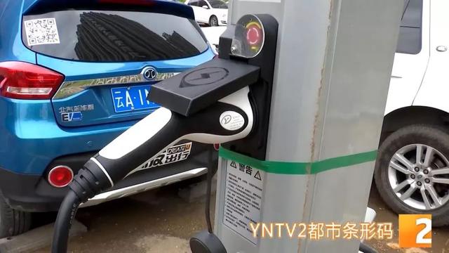 14万买的新能源车，换个电池要9万？首批新能源车电池报废高峰将至