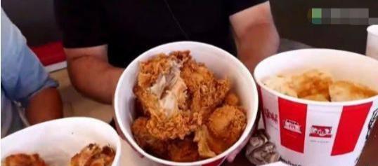一网友将中国的肯德基和美国的做“比较”，差距实在太明显啊