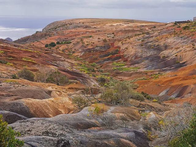 圣赫勒拿岛（英）