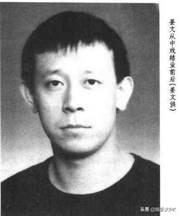 年轻时长相平平，年老了反而越来越帅的男明星，男人四十一枝花啊