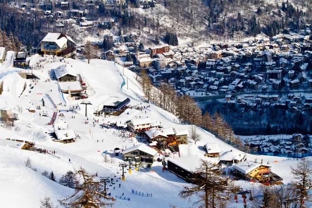 冬日私藏的全球十大滑雪秘境，滿足你對冰雪天的最美幻想