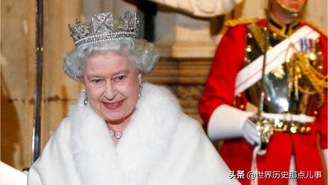 英国女王私生活揭秘 | 伊丽莎白二世鲜为人知的14大秘闻