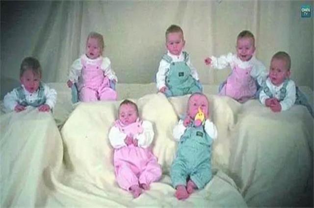 世界首例7胞胎，一个月花销近30万，23年过去了，如今现状如何？