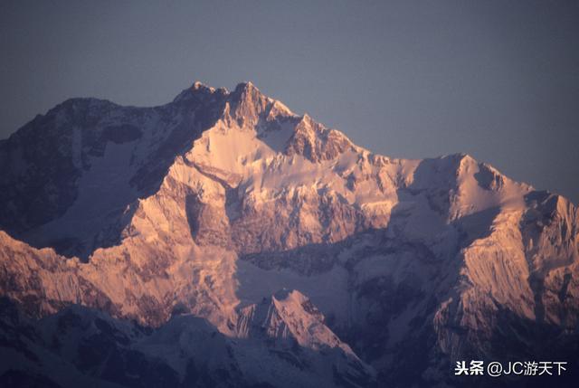 世界最高的5座山峰，4座在中国，最难攀登的竟然不是珠穆朗玛峰