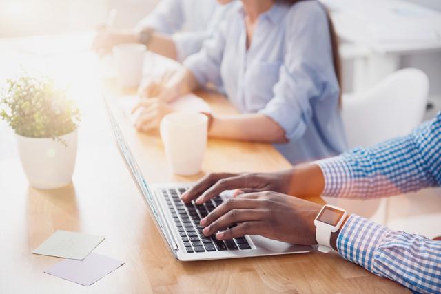 深藍保創始人勵志故事:公衆號積累百萬用戶,獲小米近億元融資