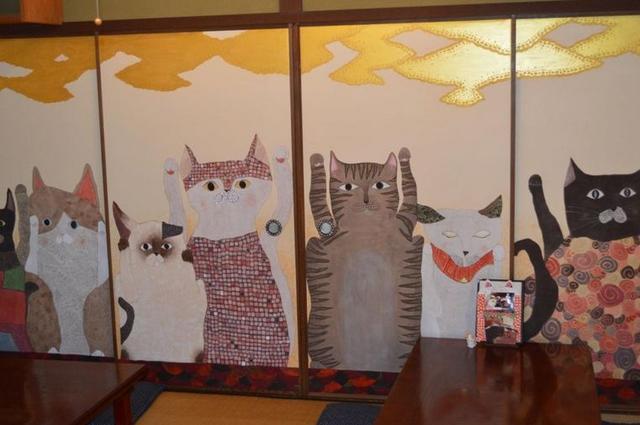 日本一家人建“猫猫寺”，神像、住持都是猫，吸引无数猫奴朝拜