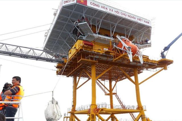 比美國下手還狠,越南拒絕中國人入境,還扣下40萬只華僑捐贈口罩