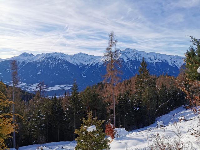 拔草欧洲滑雪度假村，全程封闭式车辆进景区，无需穿羽绒服避寒