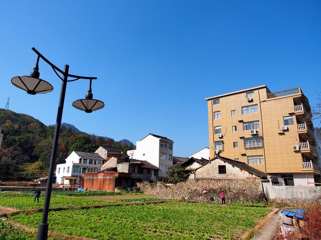 沿着楠溪江，蜿蜒三百里，那些如画的村庄，山水，和美食