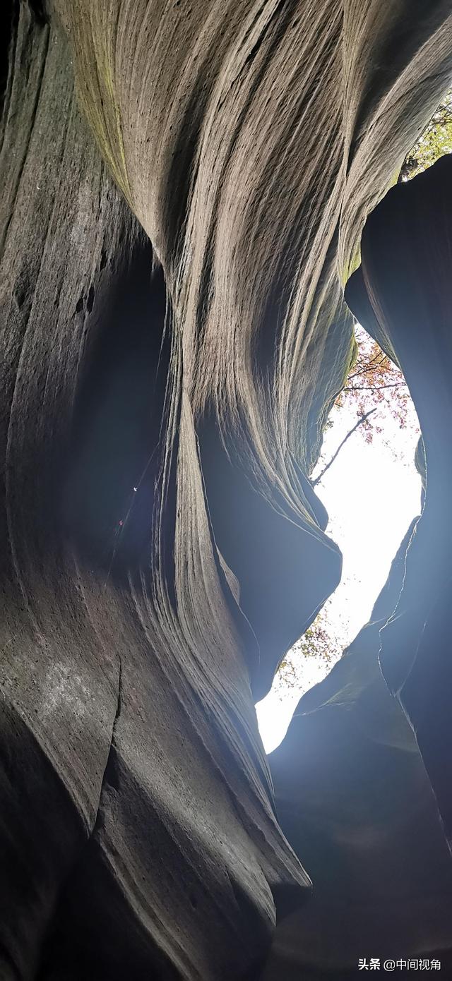 陕北甘泉雨岔大峡谷，壮美奇观堪比美国羚羊谷