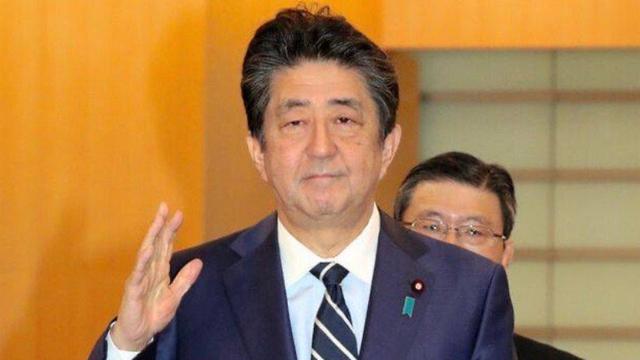 安倍晋三：将要求从中韩入境日本的人员隔离两周