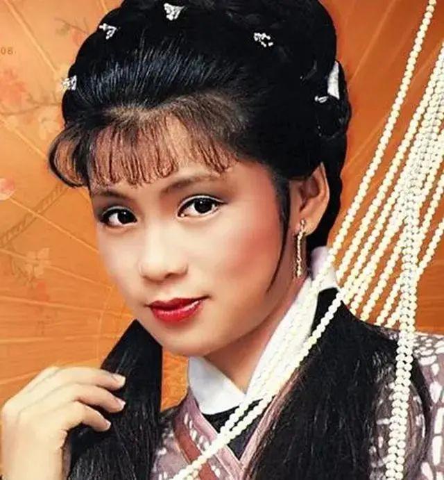 1985年翁美玲为何宁愿置气自杀，也不给热恋中的汤镇业解释的机会