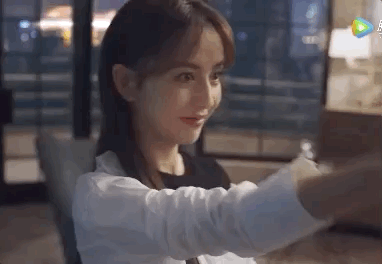 44岁胡可演技获好评，孙俪演技低开高走，她们都给佟丽娅上了一课