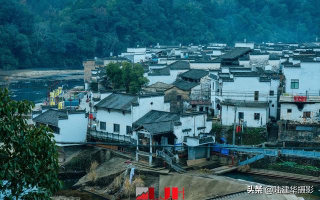 婺源汪口村，一座依山傍水的千年古村，门票卖到60元