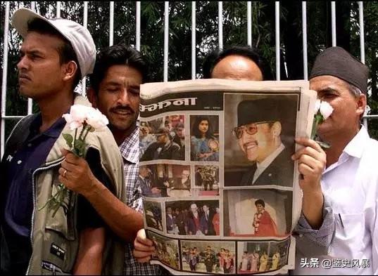 尼泊尔版“斧声烛影”?国王一家被灭门，继位者称凶手是原王储