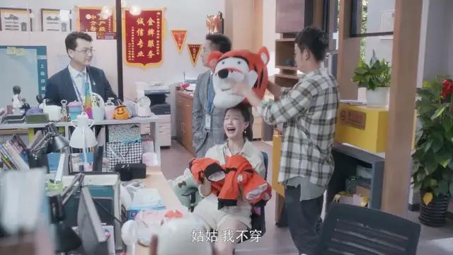 这部电视剧很「恐怖」，说出了现实社会艰难的生存法则