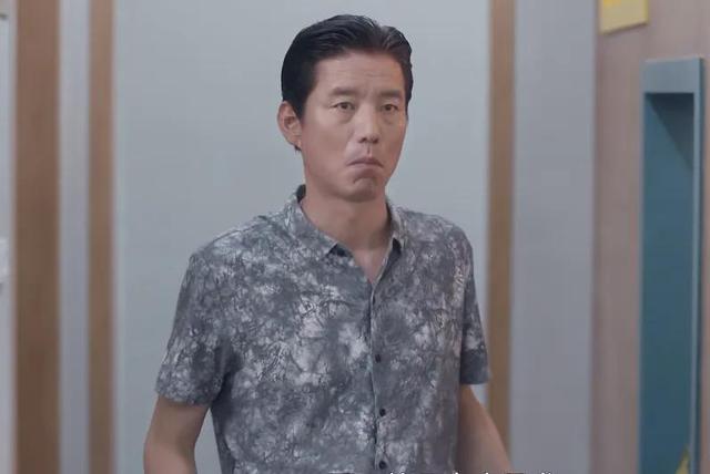 安家：李菁菁泼辣上线，踢店暴打老油条，房似锦这招太解气了