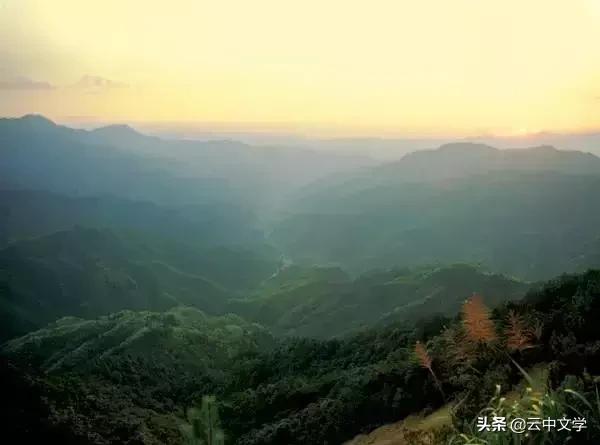 中国最美100座名山，收下来以后慢慢去看！