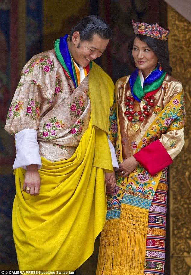 不丹皇室官宣：王後二胎産子，29歲的她，愛情美滿，成人生大贏家