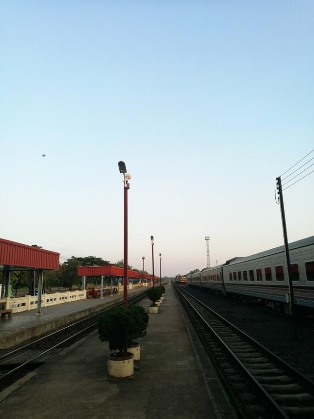 中国小伙在泰国上演泰囧，坐火车去曼谷，买个票却一波三折