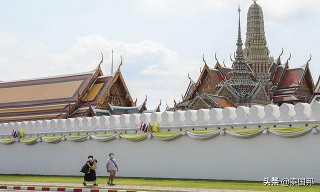 大皇宫内空荡荡！泰国旅游元气大伤，上千导游失业有人自残身亡