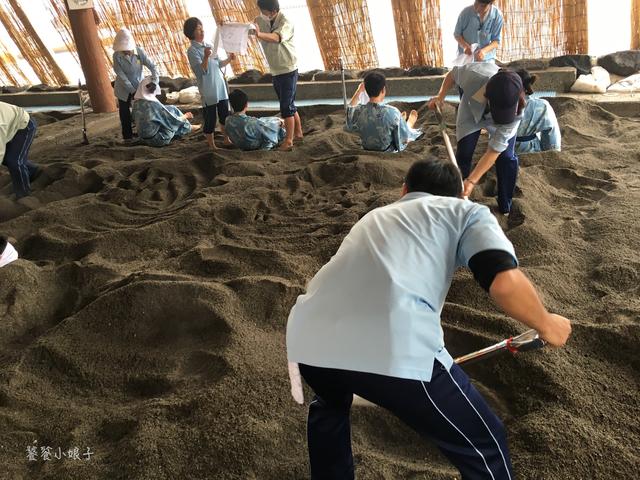 日本的另類泡湯，“活埋”在沙子中，保健效果卻是普通溫泉的3倍