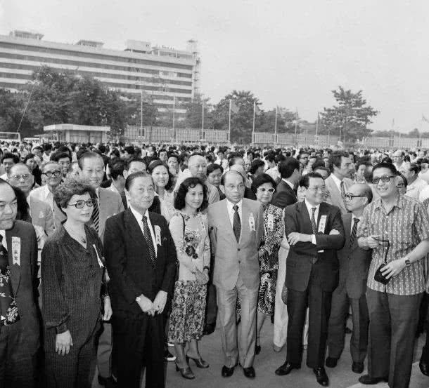 捐7千万的郭晶晶霍启刚，为何没上财富榜，其实他们才是隐形首富