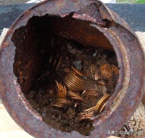 美国最幸运的夫妇：挖到美国史上最大金币宝藏，价值100万美元