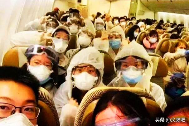 18万一张机票，挡不住1万五千名小留学生回国，网友：回来晚了！