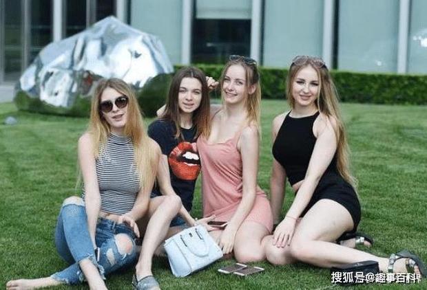 爲什麽歐洲美女不願嫁中國男人？因爲3點不符合“標准”！