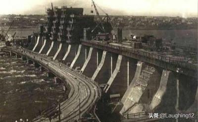 反对修建大坝的苏俄工程师, 秘密处决多年后, 斯大林下令炸掉大坝