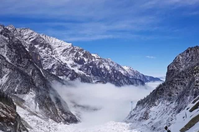 中国雄奇壮美的雪山，图文介绍其中18座，含“冰山之父”