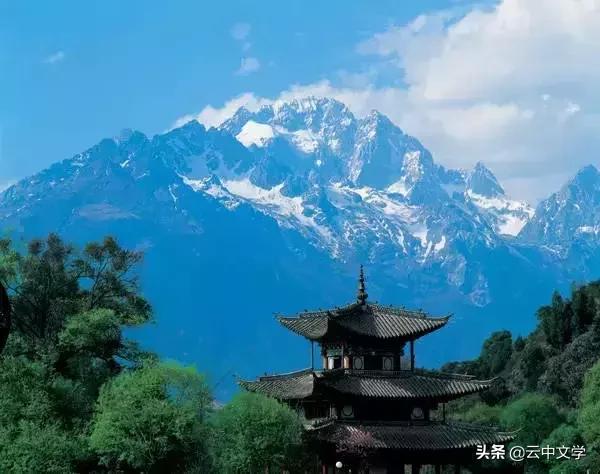 中国最美100座名山，收下来以后慢慢去看！