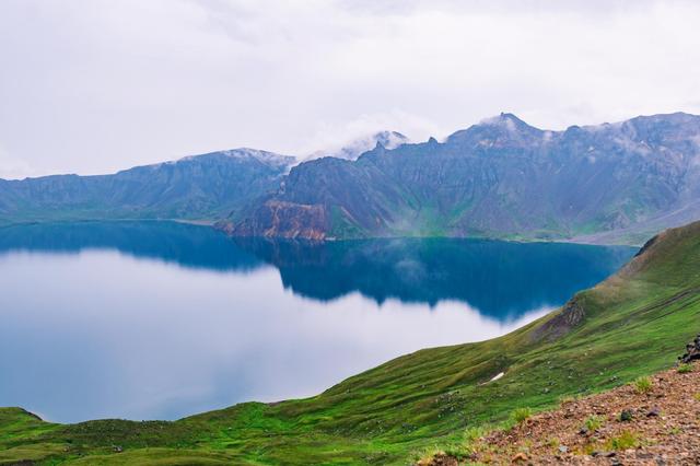 中国最大的火山湖：长白山天池，传闻的“水怪”真的存在吗？