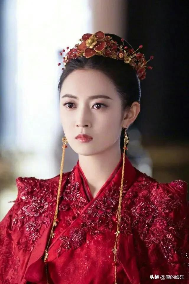 陈钰琪美艳，古装造型最帅气