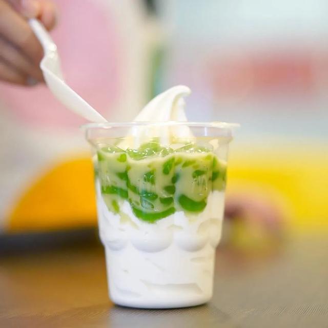 这么多神奇的吃法!你会在旅行中打卡麦当劳吗?