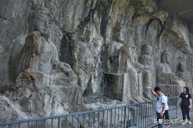 河南旅遊必去景點，400年開鑿出10萬尊佛像，主尊竟是武則天？