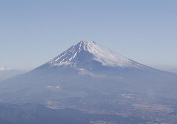 日本政府預測富士山噴發：降灰4.9億立方 首都圈陷入混亂