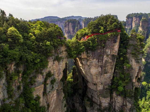 有个地方，隐藏山区三亿八千万年，疫情后去洗肺圣地武陵源走一走