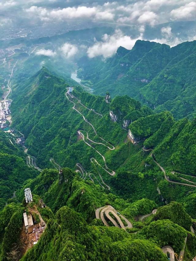 中国最弯的10条公路，你走过几条？敢挑战吗？