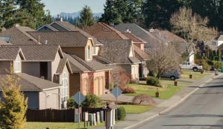 美国房子便宜的离谱, 为啥美国人不抢着买? 是因为没钱吗?