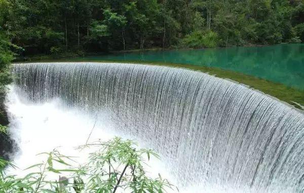 贵州旅游十大最佳景点，贵州旅游私人导游的贵州旅游最佳路线攻略