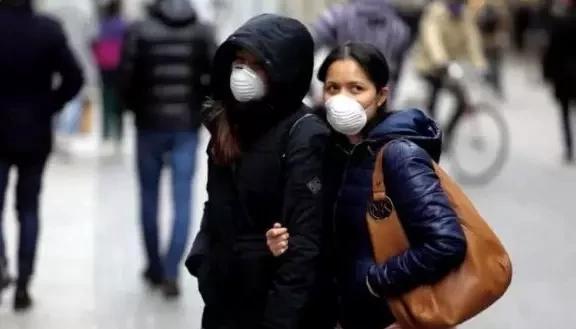 中國“抗疫”關鍵時刻，一場排華浪潮席卷而來