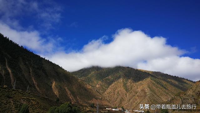 騎行川藏線遇見攔路“搶劫”，雖然虛驚一場，且看我如何勇敢應對